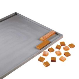 Коврик силиконовый 55,5х36см H1см, с бортом, без рельефа (от -70с до +300с) 1800.55 купить в Е.Маркет