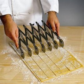 Резак д/пасты (5 плоских, 5 рифленых), нерж.сталь ROTINOX 5 P/O купить в Е.Маркет