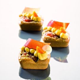 Форма силик. д/вып. "FORMASIL тарталетка квадрат" 65/55мм H20мм, 71мл, 24 ячейки FF04 купить в Е.Маркет